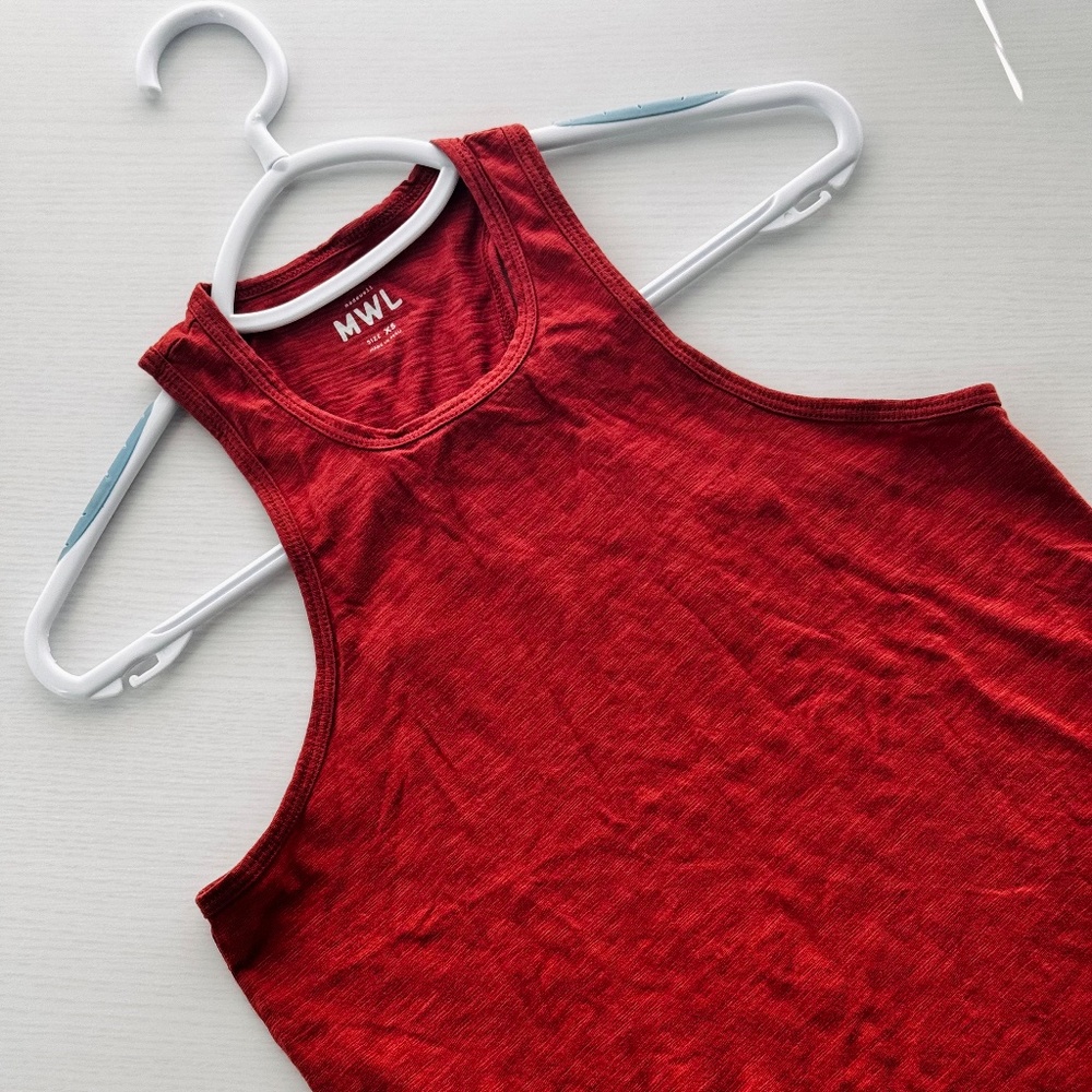 Long Racerback Tank XS - Picture 4 of 6